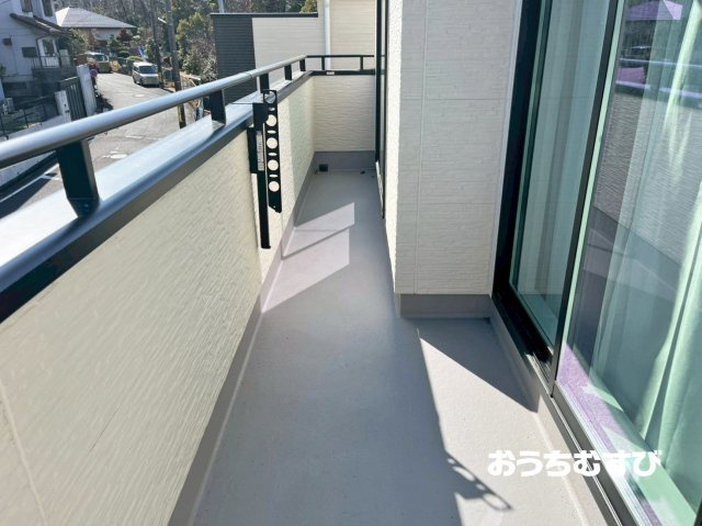 尾張旭市緑町緑ヶ丘4期(全2棟)の前面道路含む現地写真