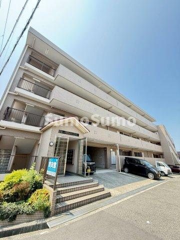 キィーロックハウス