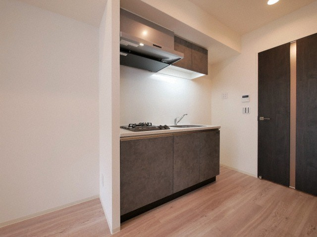 シーズンフラッツ阿波座のキッチン