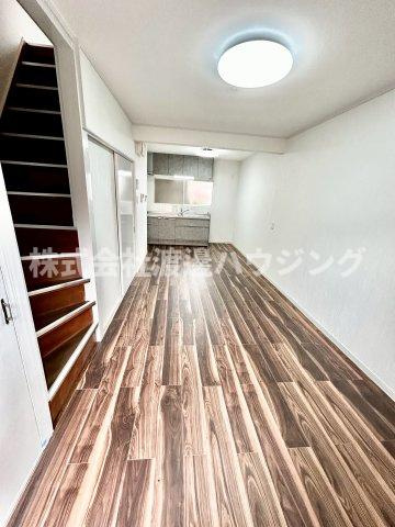 大今里２丁目一戸建の内装