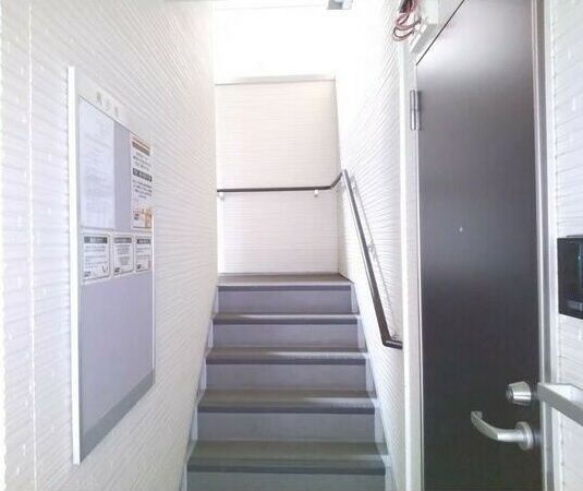 FmaisonCALMのロビー