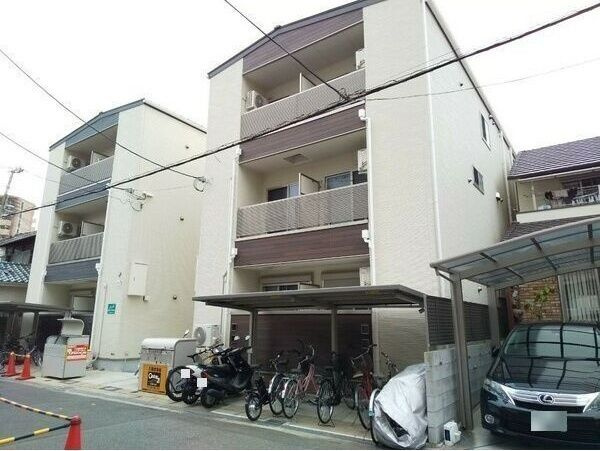 FmaisonCALMの外観