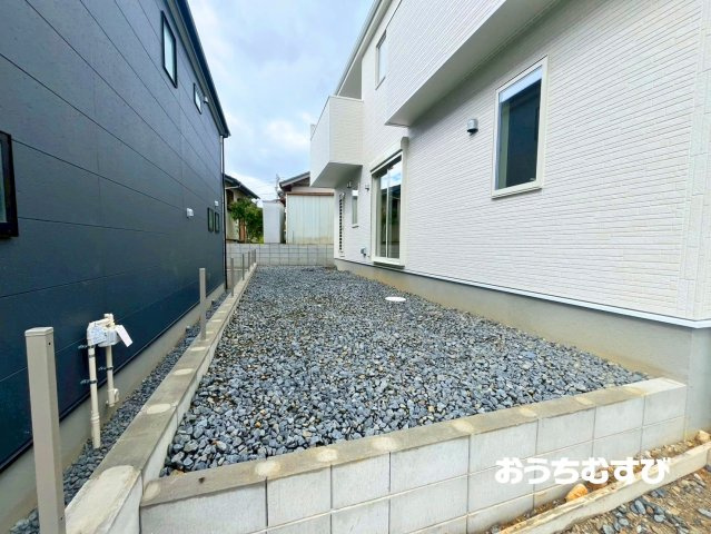 春日井市石尾台3丁目(全2棟)の庭