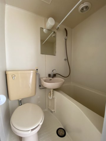 ウィーズ板宿の浴室