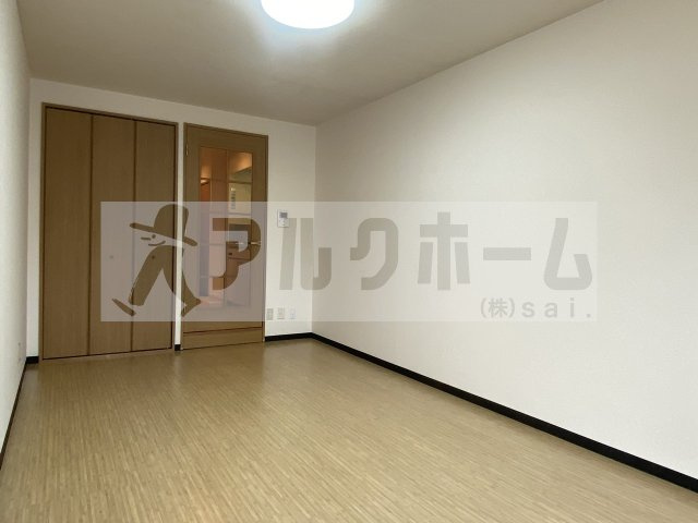 サンライズパレスの寝室|サンライズパレス