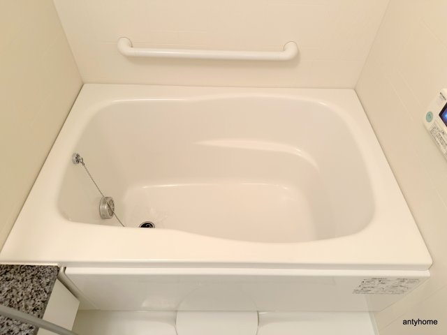 コンソラーレ日本橋　仲介手数料無料の浴室