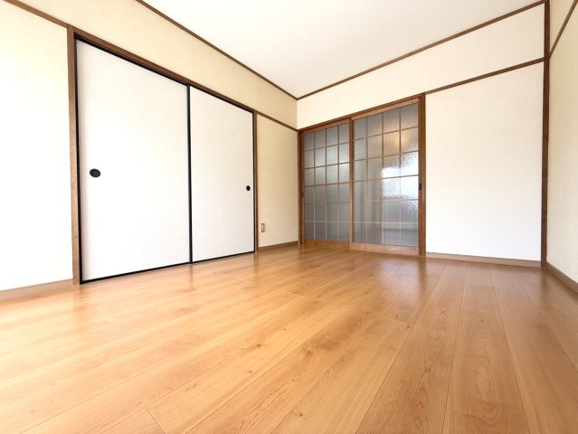 レピュート平田の洋室|きれいな洋室です