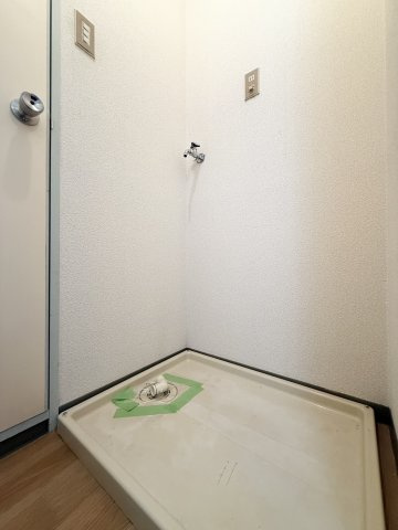 レピュート平田の設備|室内に洗濯機置き場があります