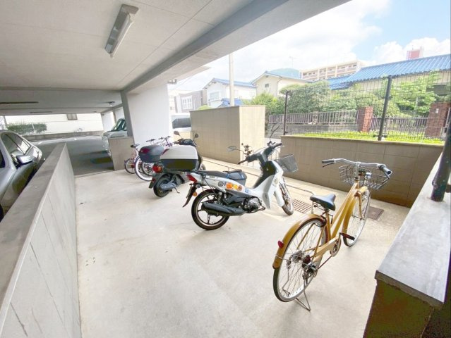 篠栗駅前エクセル32の駐車場|しっかりと管理された駐輪場です！