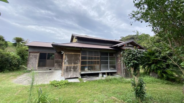 【庭】 | 【敷地面積3,000坪以上！】館山市洲宮　中古戸建
