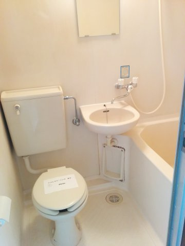 サンコーポラス坂本の浴室