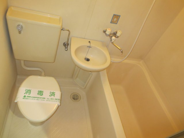 サンコーポラス坂本の浴室