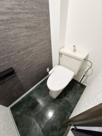 フォルム夙川グランデのトイレ