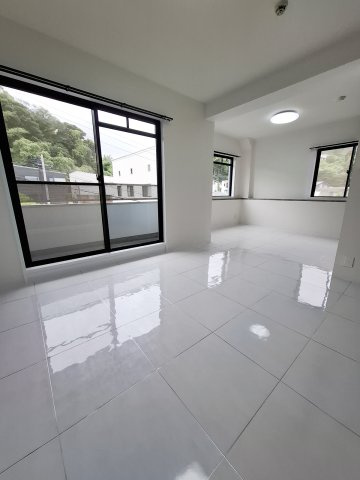 フォルム夙川グランデの居間・リビング