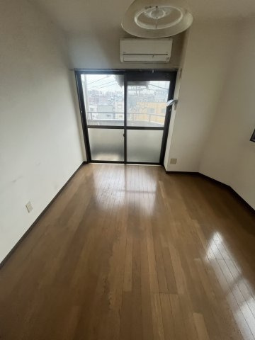 サンコーポラス坂本の内装
