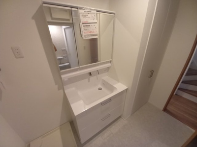 【独立洗面台】 | ファミリエ如是Ａ棟