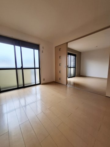 プランドールA棟の洋室|7帖