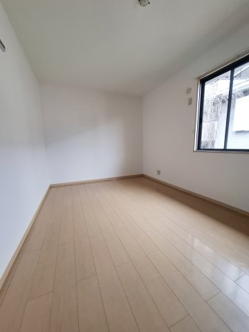 プランドールA棟の洋室|7.5帖