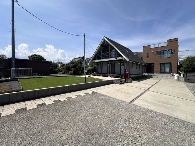 【成約】小田原市酒匂2丁目 ログハウス