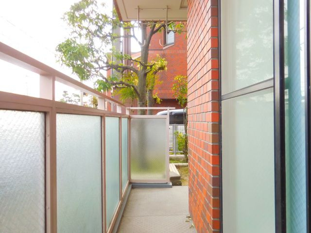 ベルハウス高槻のバルコニー