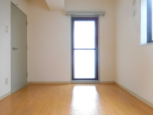 ベルハウス高槻の寝室