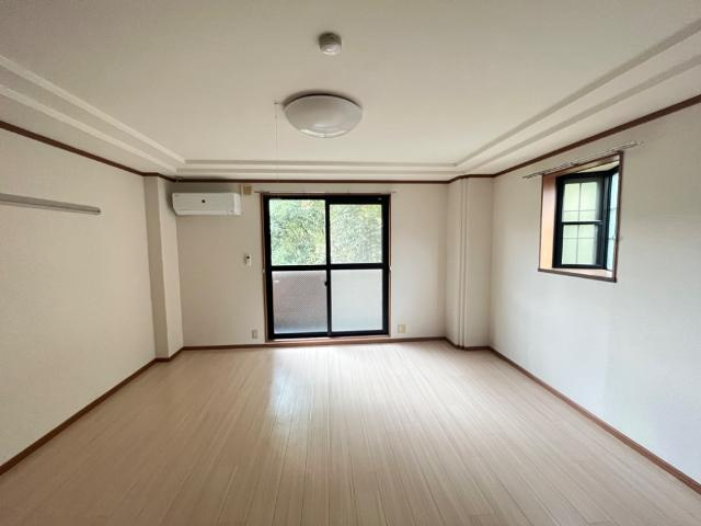 神戸市垂水区名谷町字加市の賃貸マンションの内装|室内