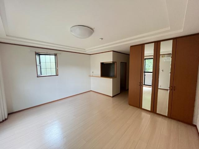 神戸市垂水区名谷町字加市の賃貸マンションの内装|室内