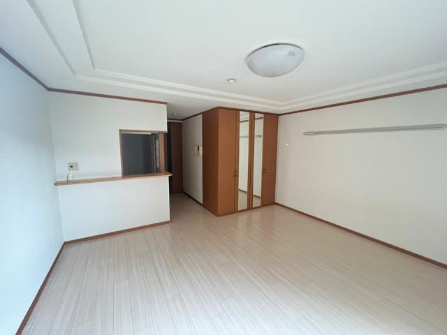 神戸市垂水区名谷町字加市の賃貸マンションの内装|室内