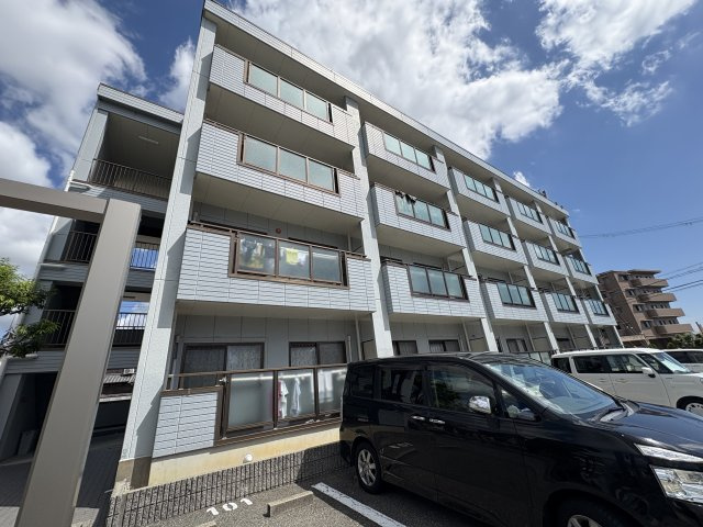 神戸市西区伊川谷町有瀬の賃貸マンションの外観