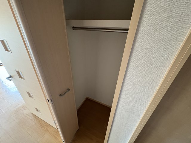 神戸市西区伊川谷町有瀬の賃貸マンションの収納