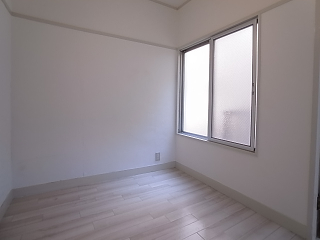 神戸市兵庫区下沢通１丁目の賃貸マンション