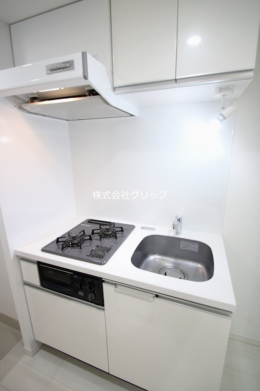Le'a横濱西口壱番館のキッチン