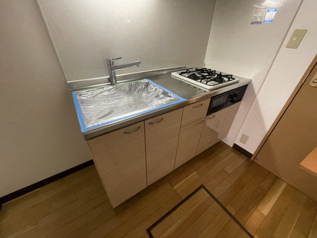 ネオクオーツ幸　弐番館のキッチン