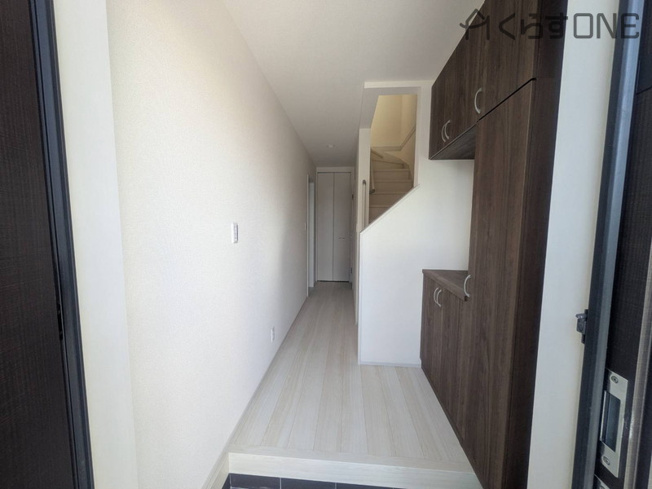 【その他】 | 姫路市書写11期／全1棟 | 【店舗】観葉植物がいっぱいの明るい店舗です♪