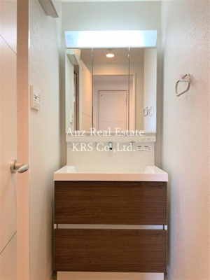 【洗面所】 | プラシード新町 | 毎朝の歯磨きや洗面時にゆったりとした時間を演出♪