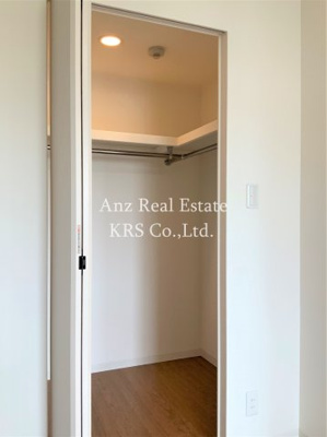 【収納】 | プラシード新町 | たっぷり入るウォークインクローゼット！
