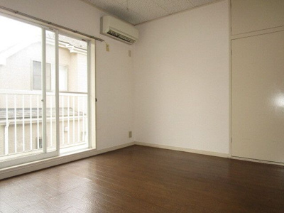 【寝室】 | ルーミー鶴川9号館 