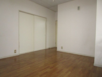 【寝室】 | ルーミー鶴川9号館 