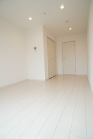 リブリ・六番館の居間・リビング