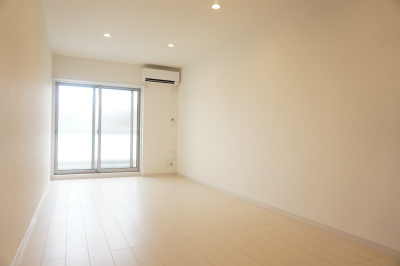 リブリ・アメニティ登戸の洋室