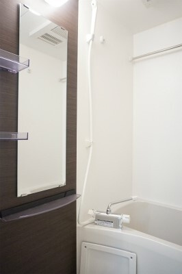 リブリ・アメニティ登戸の浴室|日々の疲れを癒すお風呂付です