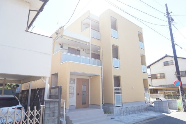 リブリ・都の外観|おしゃれな外観です