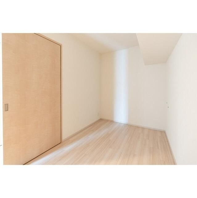 コンフォリア・リヴ板橋の寝室