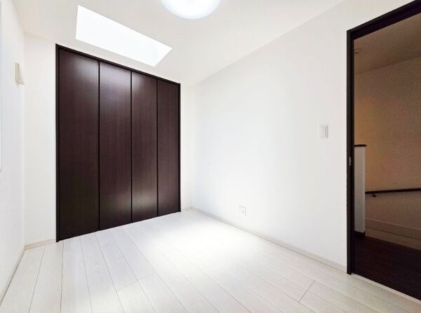 リリアム正木の寝室