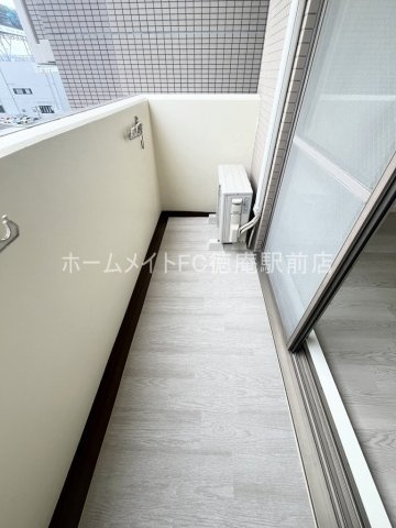 東大阪市川俣１丁目の賃貸マンションのバルコニー