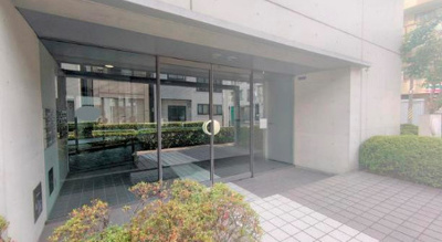 【エントランス】 | K-house | 清潔なエントランスです