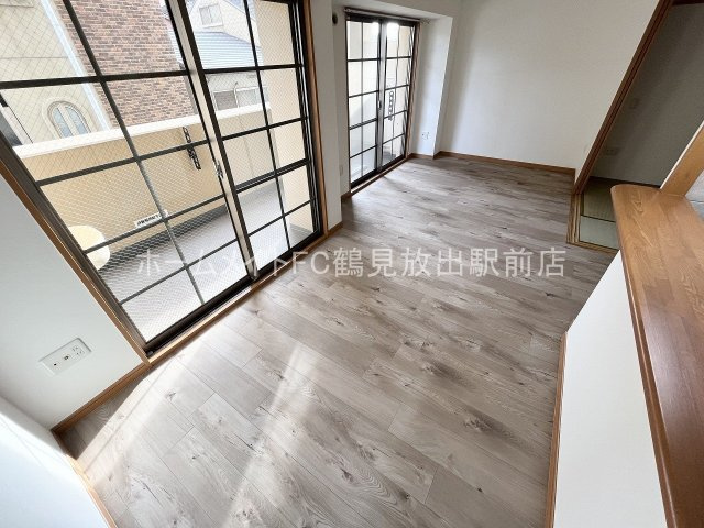 東大阪市森河内西２丁目の賃貸マンションの居間・リビング