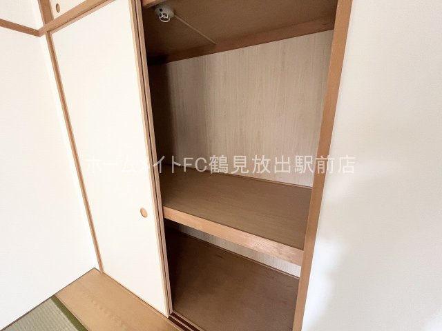 東大阪市森河内西２丁目の賃貸マンションの収納