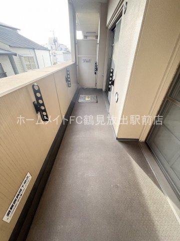 東大阪市森河内西２丁目の賃貸マンションのバルコニー