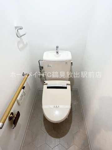 東大阪市森河内西２丁目の賃貸マンションのトイレ